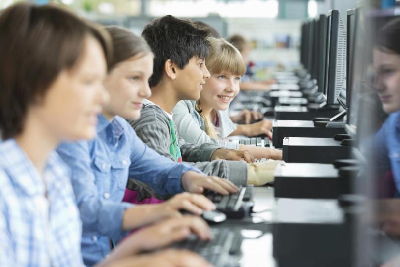 Why Basic Coding Should Be a Mandatory Class in Junior High